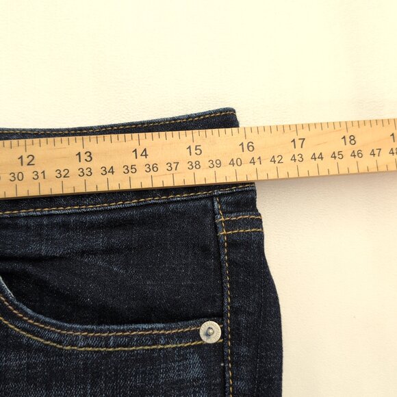 American Eagle Boyfriend Jeans Dark Wash Size 6 - Picture 12 of 13